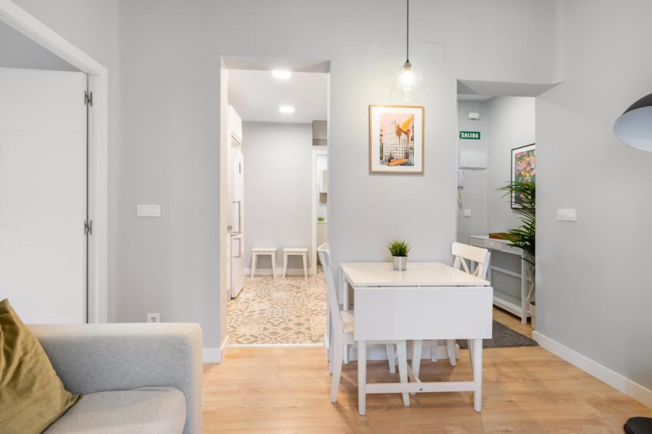 2 Bedrooms 1 Bathroom Furnished - Lavapies - Modern - Mintystay Мадрид Екстер'єр фото
