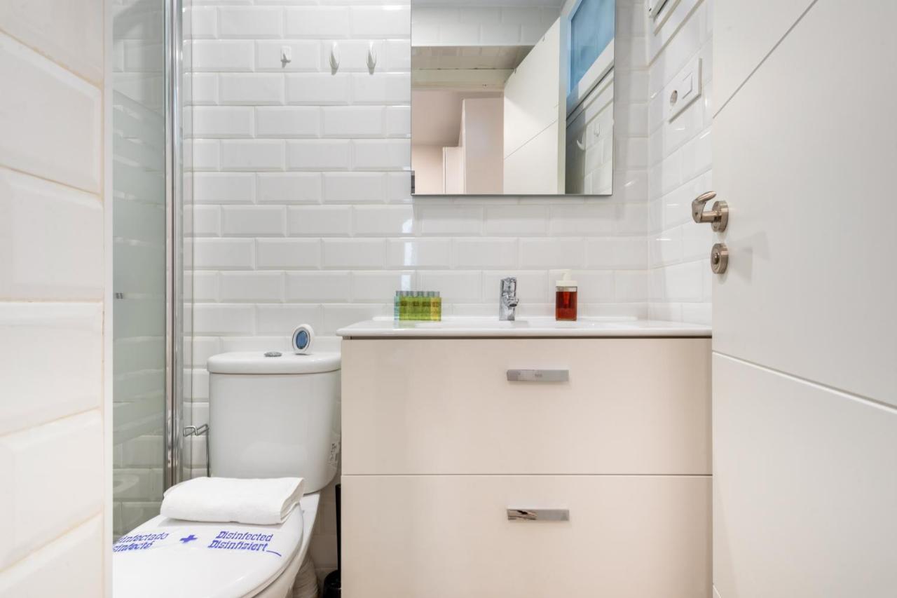 2 Bedrooms 1 Bathroom Furnished - Lavapies - Modern - Mintystay Мадрид Екстер'єр фото