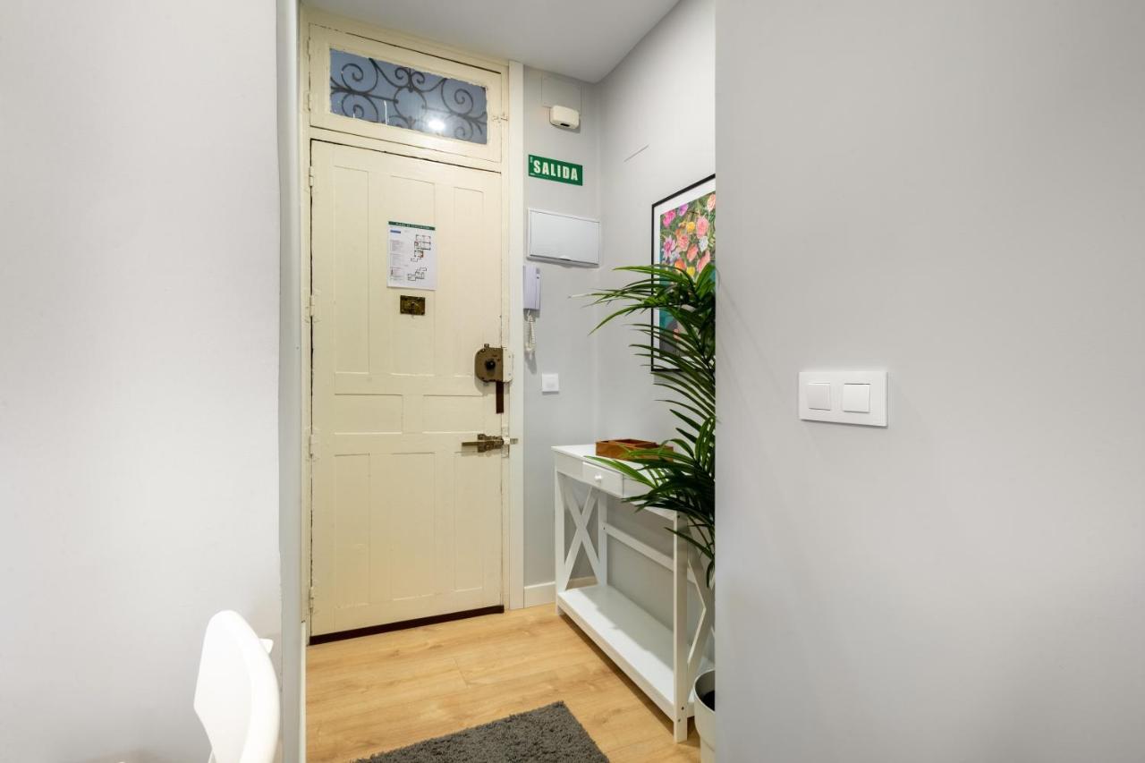 2 Bedrooms 1 Bathroom Furnished - Lavapies - Modern - Mintystay Мадрид Екстер'єр фото