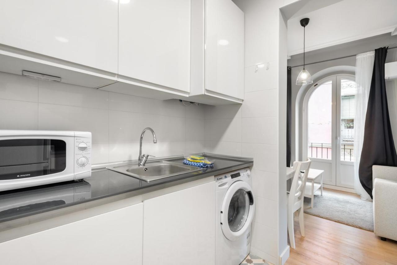 2 Bedrooms 1 Bathroom Furnished - Lavapies - Modern - Mintystay Мадрид Екстер'єр фото