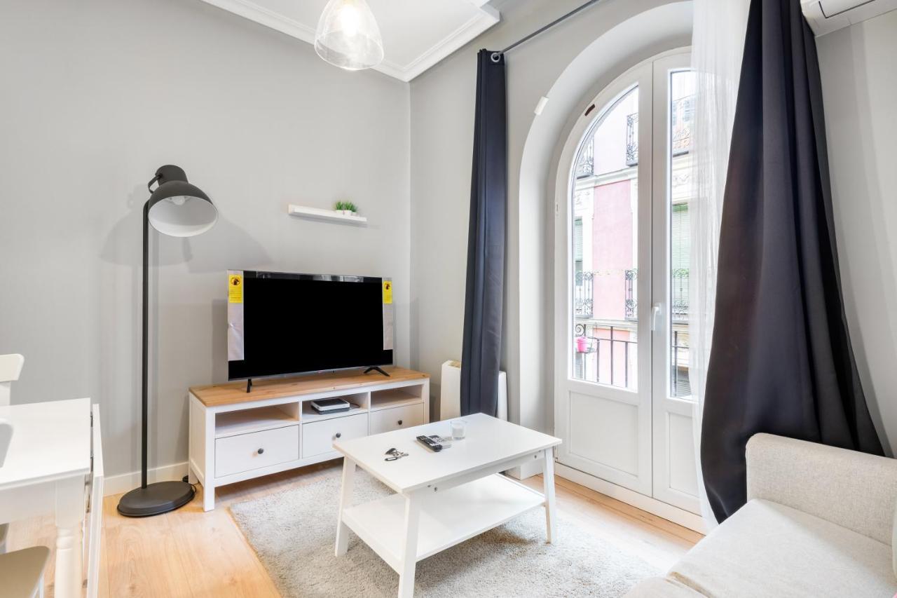 2 Bedrooms 1 Bathroom Furnished - Lavapies - Modern - Mintystay Мадрид Екстер'єр фото
